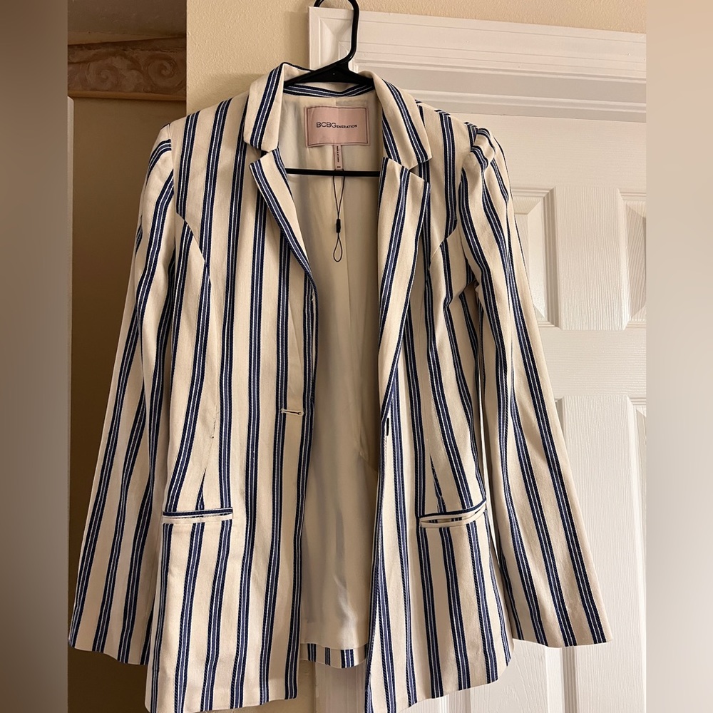 Bcbggeneration blazer size Xs